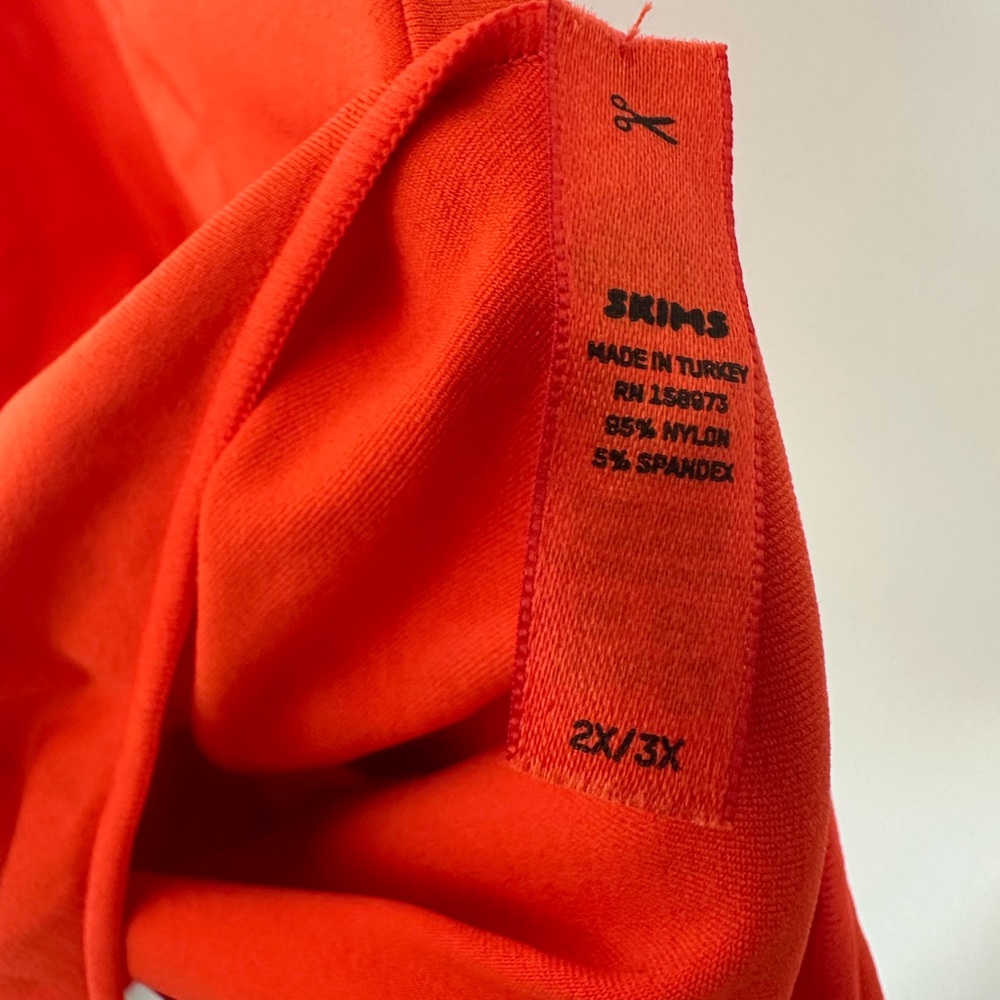 NWNT | SKIMS Fiery Bodysuit | 2X/3X | Orange - Picture 2 of 2